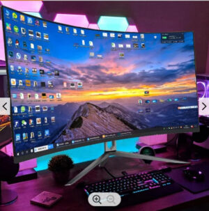 24 inch core i9 CPU touch screen, 32gb ram 1TB storage. at least 4 USB inputs 2 hdmi, cd drive. all with windows 11 installed